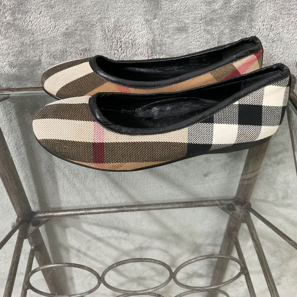 Burberry Kids Checkered Dress Shoes in Brown and Black - Picture 5 of 11